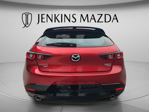 Certified 2025 MAZDA MAZDA3 Hatchback w/Premium Plus Pkg image 7