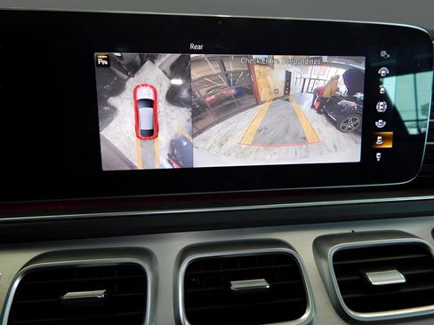 Used 2023 Mercedes-Benz GLE 53 AMG GLE 53 AMG image 32