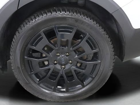 Used 2021 Kia Telluride EX w/ EX Premium Package image 19