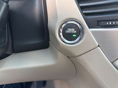 Used 2020 GMC Yukon Denali w/ Denali Ultimate Package image 18