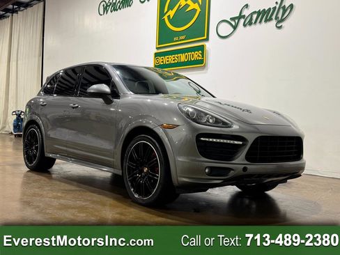 Used 2014 Porsche Cayenne GTS AWD/4WD image 1