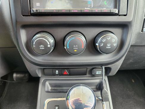 Used 2011 Jeep Patriot Sport w/ PWR Value Group FWD image 18