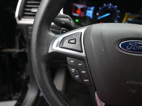 Certified 2017 Ford Edge SEL w/ Equipment Group 201A image 29