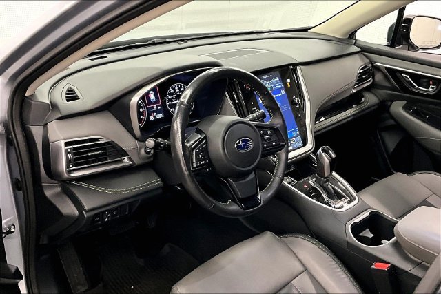 Used 2024 Subaru Outback Onyx Edition AWD/4WD image 16