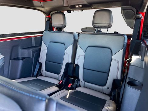 Used 2022 Ford Bronco Wildtrak image 24