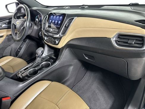 Used 2024 Chevrolet Equinox Premier AWD/4WD image 30