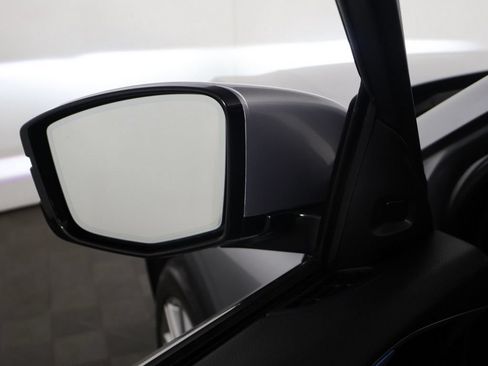 Used 2022 Acura MDX SH-AWD w/ Advance Package image 39