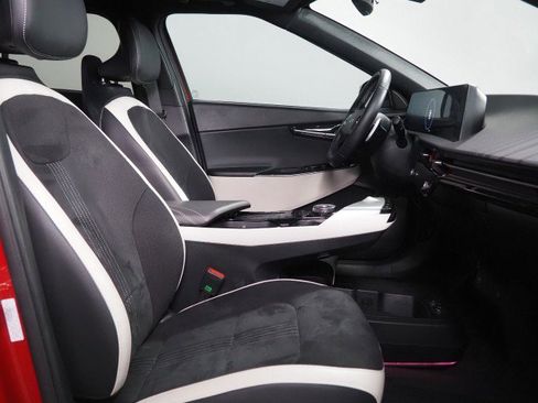 Used 2024 Kia EV6 GT-Line image 15