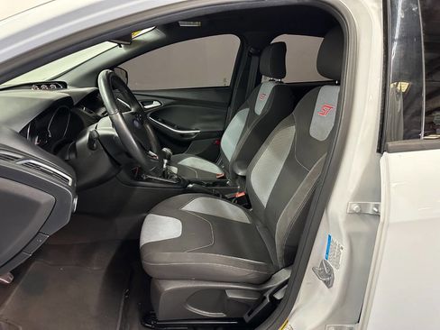 Used 2015 Ford Focus ST image 9