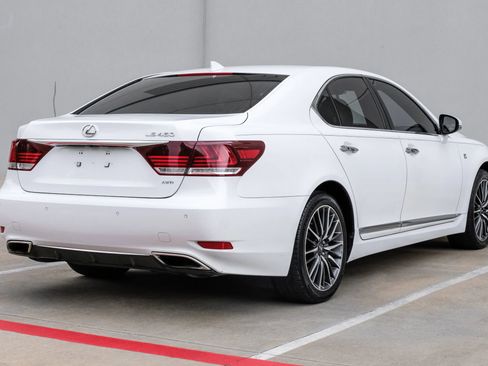 Used 2014 Lexus LS 460 AWD w/ F Sport Package image 14
