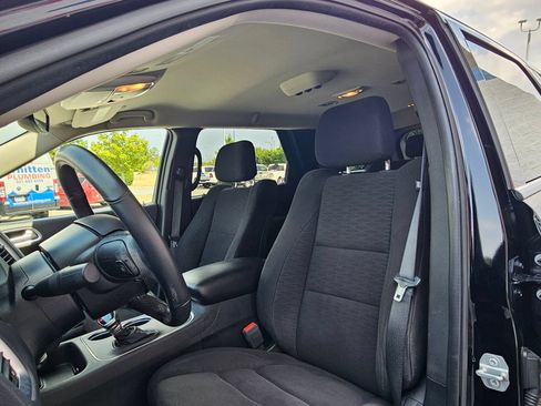 Used 2019 Dodge Durango SXT w/ 3rd Row Seating Group RWD image 21
