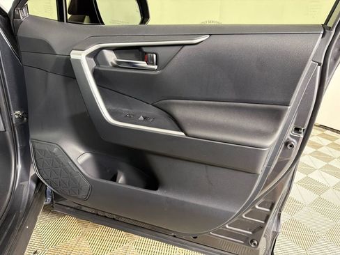 Used 2023 Toyota RAV4 SE AWD/4WD image 14