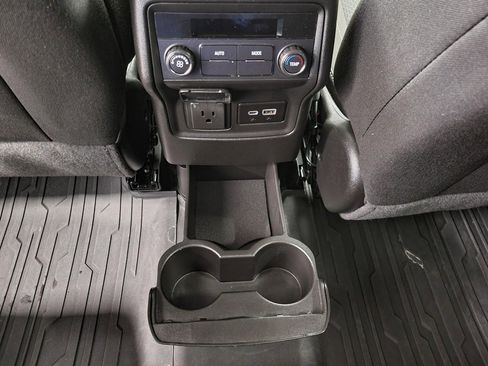 Used 2023 GMC Acadia SLE w/ Driver Convenience Package image 23