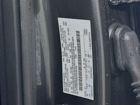 Used 2018 Ford F150 Raptor w/ Equipment Group 802A Luxury image 31