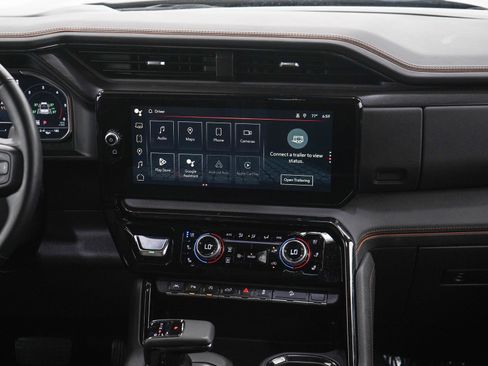 Used 2024 GMC Sierra 1500 AT4 w/ Technology Package AWD/4WD image 15