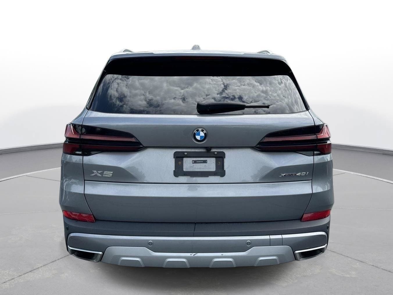 Used 2026 BMW X5 xDrive40i AWD/4WD image 7