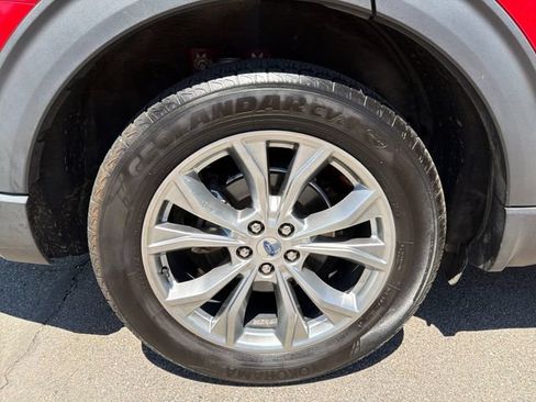 Certified 2020 Ford Explorer XLT w/ Equipment Group 202A AWD/4WD image 17