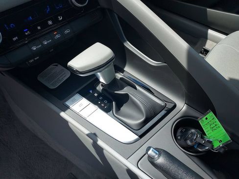 New 2026 Hyundai Elantra Sport FWD image 21
