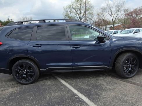 Certified 2024 Subaru Ascent Onyx Edition AWD/4WD image 9