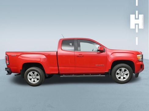 Used 2016 GMC Canyon SLE AWD/4WD image 3