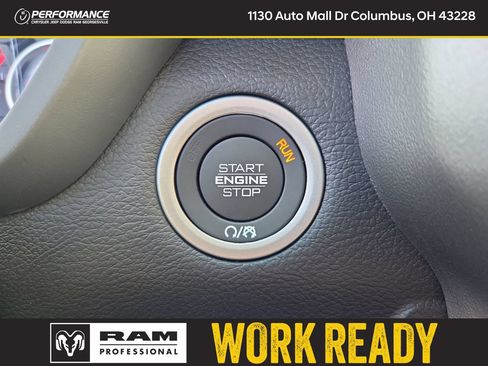New 2026 RAM 2500 Big Horn AWD/4WD image 30