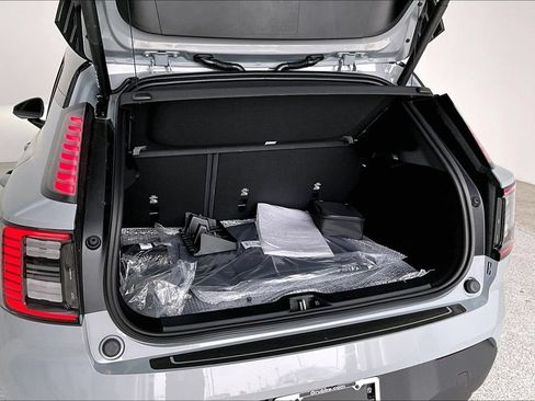 New 2026 Volvo EX30 Plus w/ Protection Package Premier AWD/4WD image 38