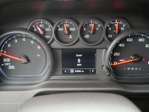 Certified 2024 Chevrolet Silverado 1500 Custom Trail Boss w/ Turbomax Blackout Package AWD/4WD image 21