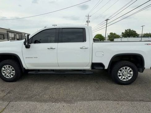 Used 2024 Chevrolet Silverado 2500 LTZ w/ LTZ Convenience Package AWD/4WD image 5