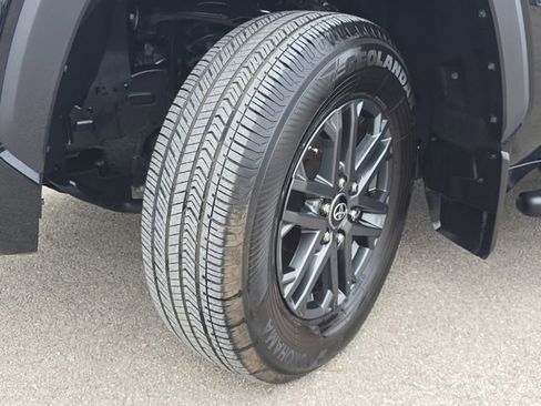 Used 2025 Toyota Tundra SR5 w/ SX Package image 31