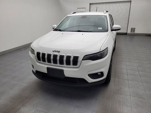 Used 2019 Jeep Cherokee Latitude Plus AWD/4WD image 15