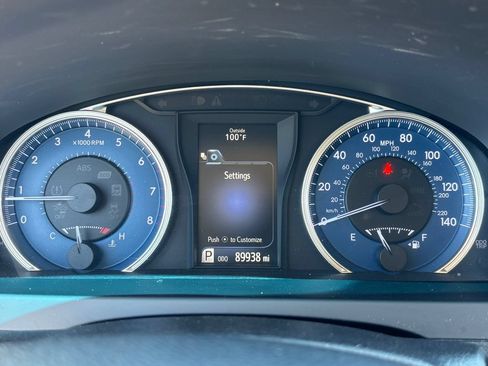 Used 2015 Toyota Camry XLE FWD image 28