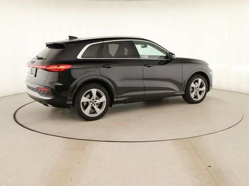 Certified 2025 Audi Q5 Prestige AWD/4WD image 7