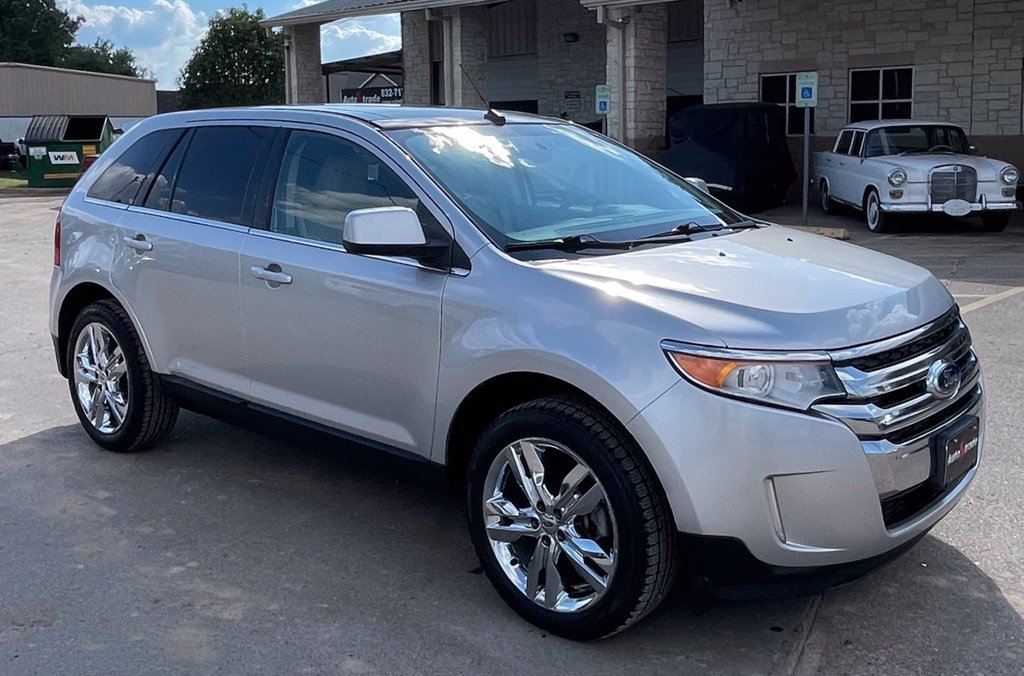 Used 2011 Ford Edge Limited w/ 301A Rapid Spec Order Code FWD image 2