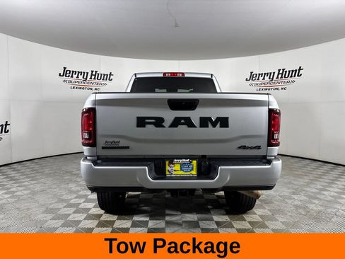 Used 2026 RAM 2500 Big Horn AWD/4WD image 7