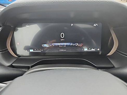 Certified 2025 Jeep Grand Cherokee Altitude image 30