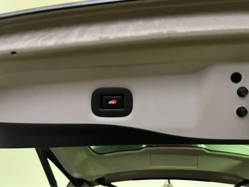 Used 2019 Nissan Rogue SL w/ Premium Package AWD/4WD image 28