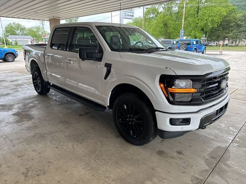 New 2025 Ford F150 XLT w/ Equipment Group 303A High image 3