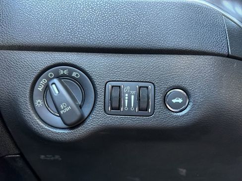 Used 2022 Dodge Charger GT image 30