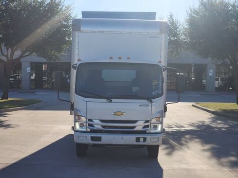 New 2024 Chevrolet Low Cab Forward RWD image 9