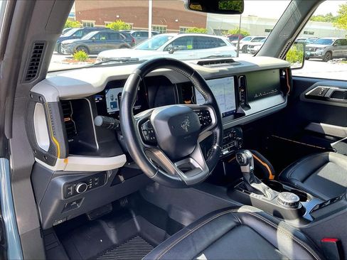 Used 2022 Ford Bronco Badlands AWD/4WD image 8