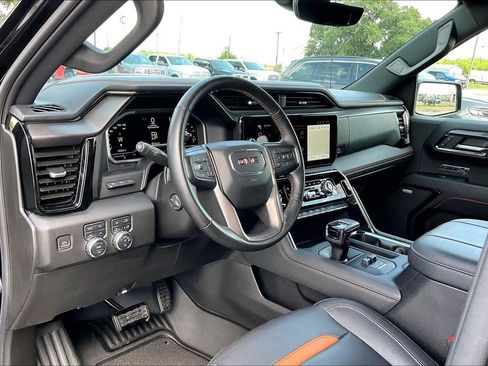 Used 2023 GMC Sierra 1500 AT4 w/ AT4 Premium Package AWD/4WD image 14