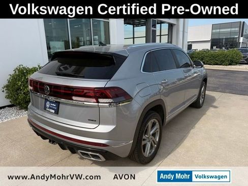 Used 2024 Volkswagen Atlas Cross Sport SEL R-Line AWD/4WD image 6