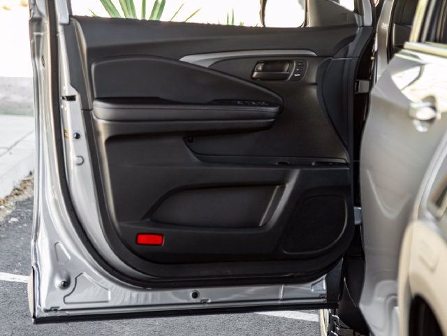 Used 2022 Honda Passport TrailSport image 12