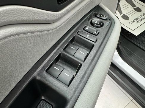 Used 2019 Honda Odyssey EX-L image 11