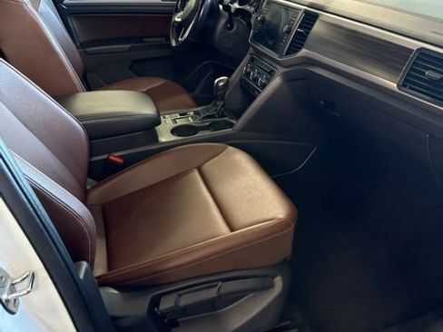 Used 2021 Volkswagen Atlas SE FWD image 5