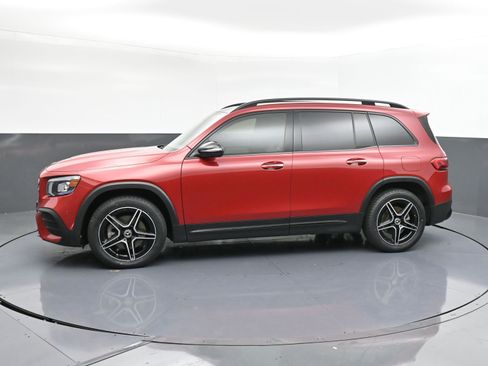 Used 2023 Mercedes-Benz GLB 250 image 5