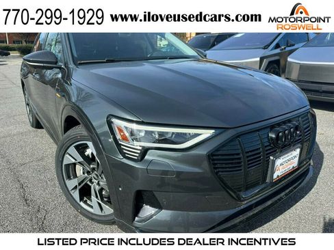 Used 2021 Audi e-tron Premium w/ Convenience Plus Package image 1
