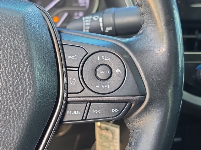 Used 2021 Toyota Camry SE FWD image 21