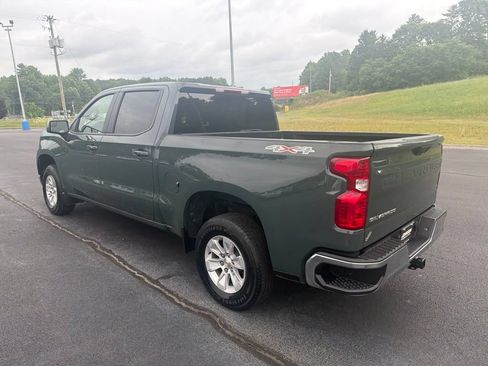 Used 2025 Chevrolet Silverado 1500 LT AWD/4WD image 7