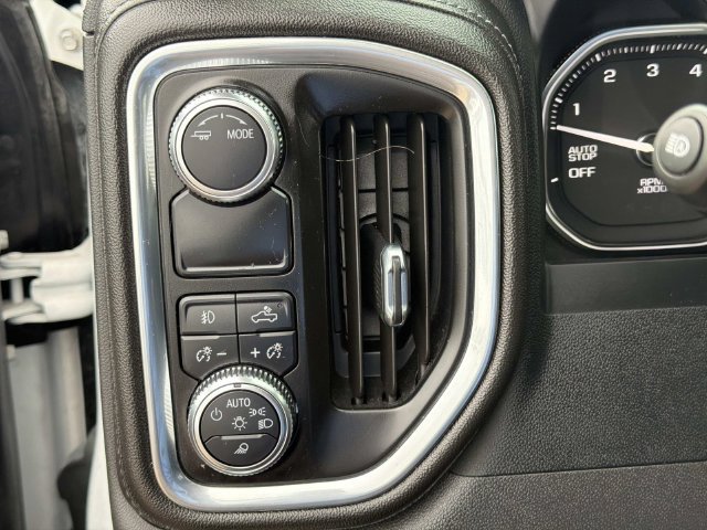 Used 2022 GMC Sierra 1500 Denali w/ Denali Premium Package RWD image 27
